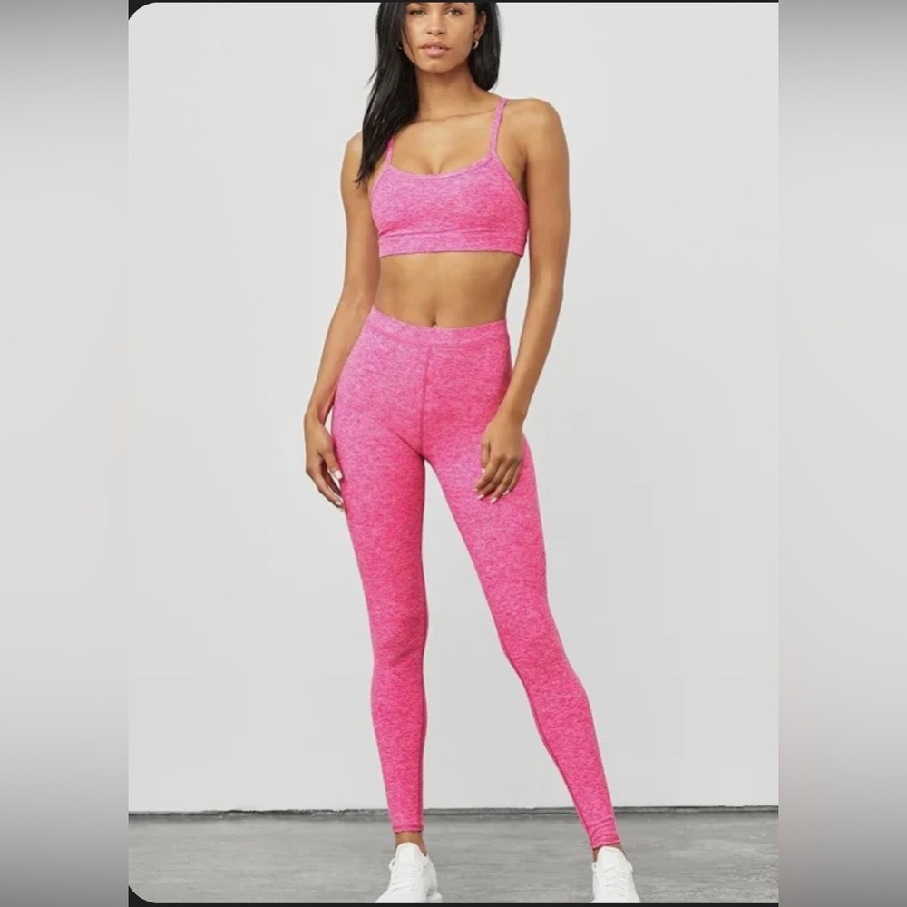 🧘‍♀️Women’s ALO Yoga Alosoft leggings neon pink size S🧘‍♀️